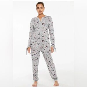 Savage‎ X Fenty ‘Tis The Savage Holiday Print Open-Back Onesie – Size S